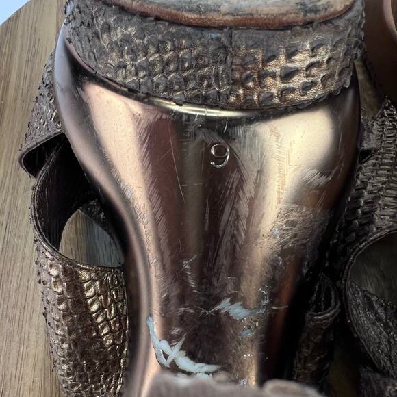 CE FOU SHOO BRONZE Leather Slip On Metal Buckle Platform HIGH HEEL Size 9 - Picture 8 of 11
